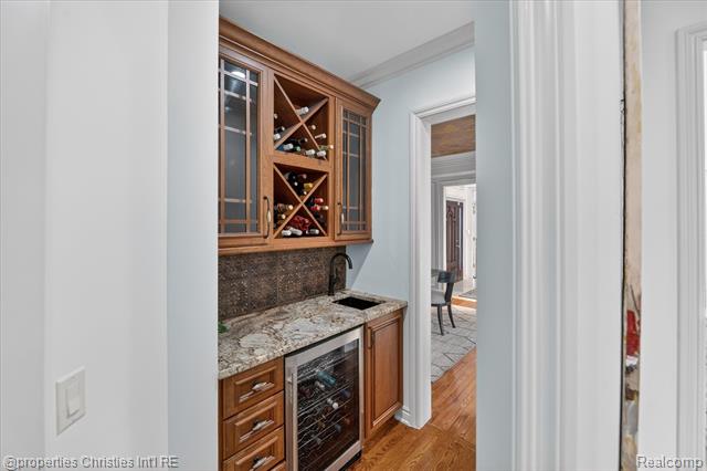 Builiding view seventeen for 47483 Beckenham, Novi, MI. 48374