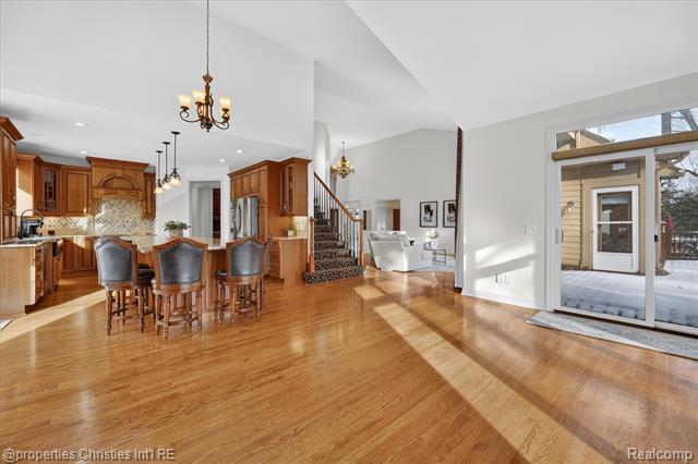 Builiding view sixteen for 47483 Beckenham, Novi, MI. 48374