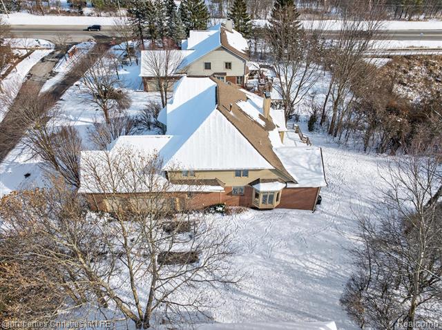 Builiding view sixty eight for 47483 Beckenham, Novi, MI. 48374