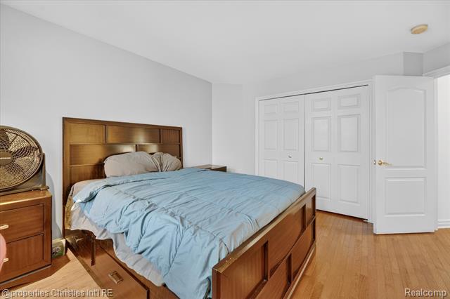 Builiding view thirty eight for 47483 Beckenham, Novi, MI. 48374