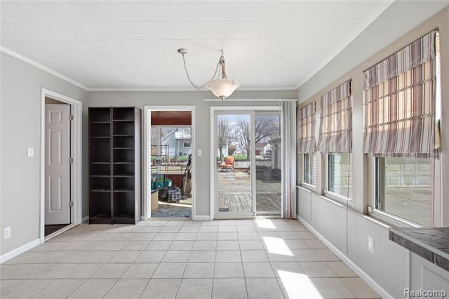Builiding view twelve for 37886 Sunnybrook, Harrison Township, MI. 48045