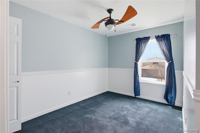 Builiding view twenty for 37886 Sunnybrook, Harrison Township, MI. 48045