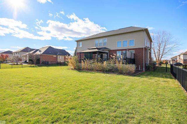 Builiding view fifty four for 53716 Huron, New Baltimore, MI. 48051