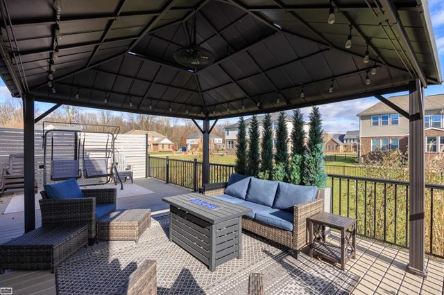 Builiding view fifty six for 53716 Huron, New Baltimore, MI. 48051