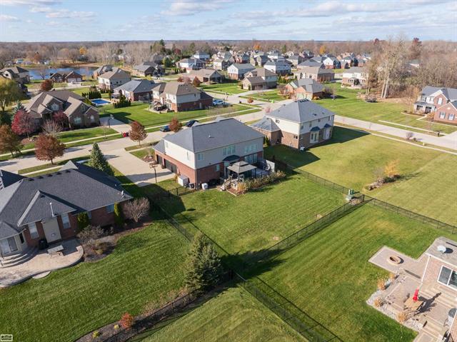 Builiding view forty four for 53716 Huron, New Baltimore, MI. 48051