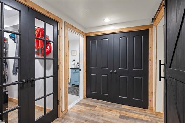 Builiding view thirty nine for 53716 Huron, New Baltimore, MI. 48051