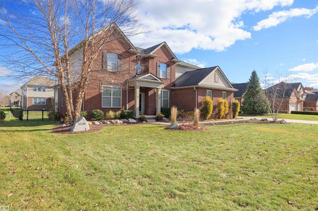 Builiding view three for 53716 Huron, New Baltimore, MI. 48051