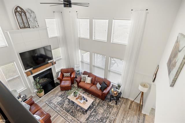 Builiding view twenty one for 53716 Huron, New Baltimore, MI. 48051