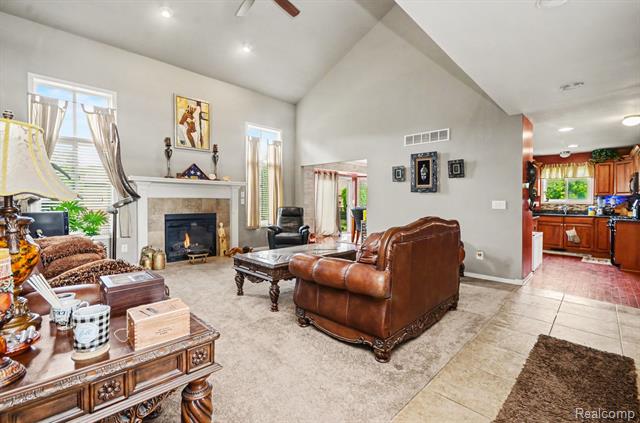 Builiding view nine for 26820 Alderman, Harrison Township, MI. 48045