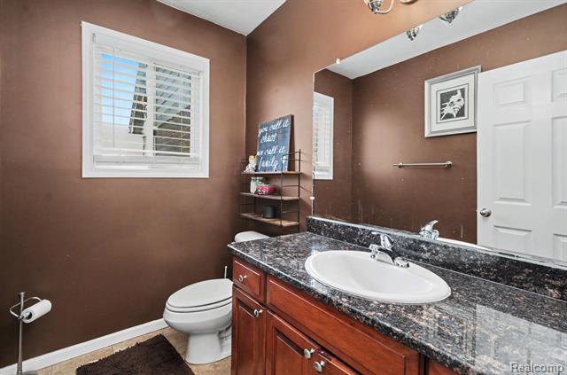 Builiding view twenty one for 26820 Alderman, Harrison Township, MI. 48045