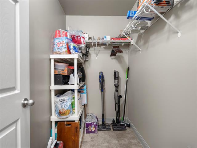 Builiding view thirty eight for 52802 Delena, Macomb, MI. 48042