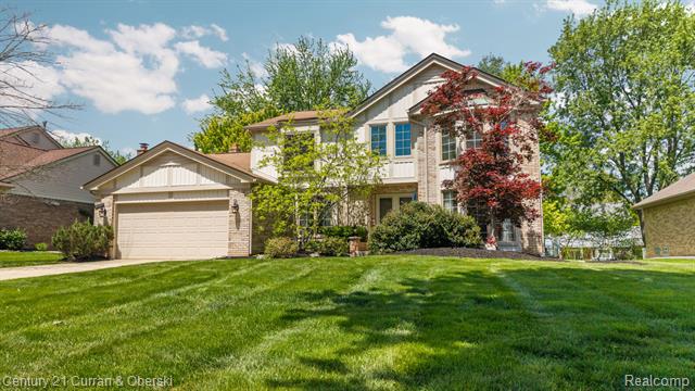 Builiding view fifty one for 44962 Steeple Path, Novi, MI. 48375