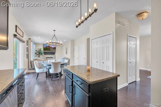 Builiding view ten for 50647 Bredenbury, Macomb, MI. 48044