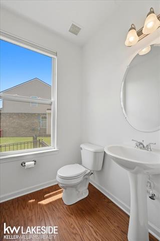 Builiding view twenty five for 21965 Bellewood, Macomb, MI. 48044
