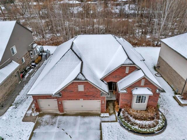 Builiding view five for 52229 Tacoma Narrows, Macomb, MI. 48042