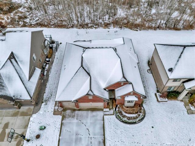 Builiding view six for 52229 Tacoma Narrows, Macomb, MI. 48042