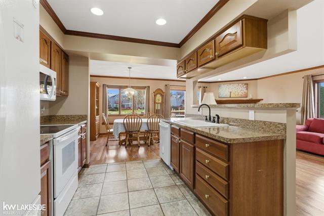 Builiding view thirteen for 140 Kenyon, Algonac, MI. 48001