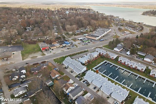 Builiding view thirty for 140 Kenyon, Algonac, MI. 48001