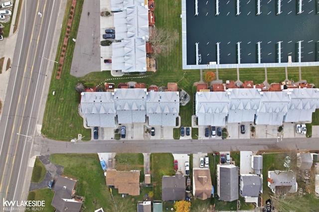 Builiding view twenty eight for 140 Kenyon, Algonac, MI. 48001