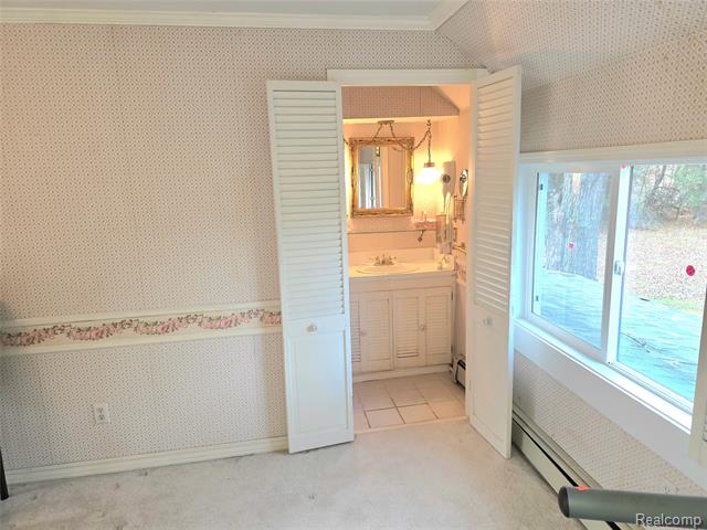 Builiding view twenty seven for 1670 South Channel, Harsens Island, MI. 48028