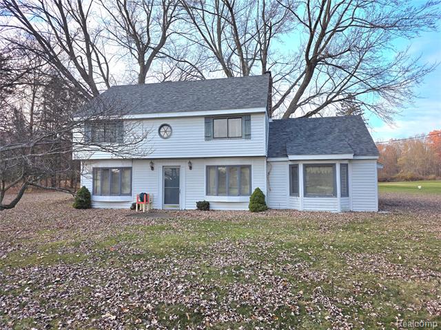 front view for 1670 South Channel Dr, Harsens Island, Mi. 48028