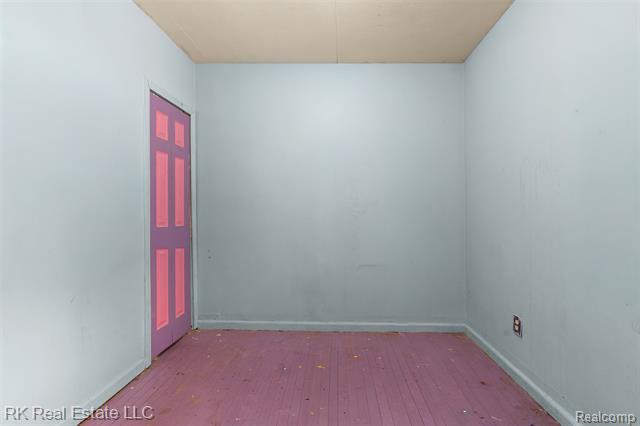 Builiding view fifteen for 1125 E Hayes, Hazel Park, MI. 48030