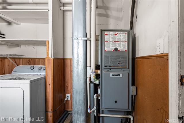 Builiding view fourteen for 1125 E Hayes, Hazel Park, MI. 48030