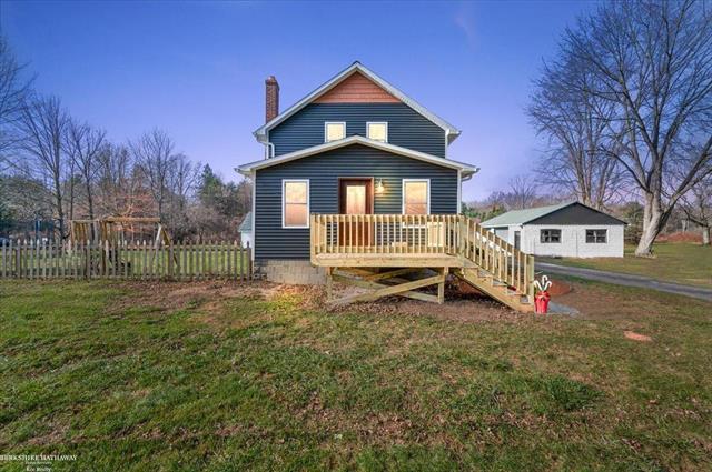 Builiding view one for 8846 Stone, Algonac, MI. 48001