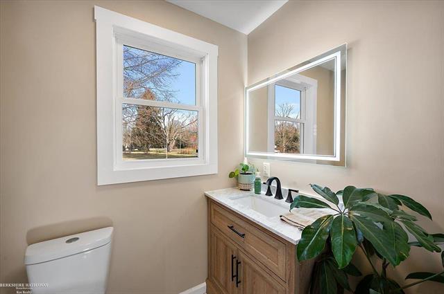 Builiding view six for 8846 Stone, Algonac, MI. 48001