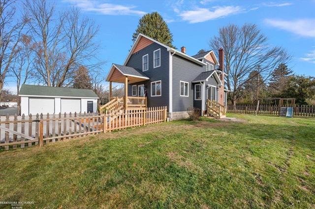 Builiding view twenty nine for 8846 Stone, Algonac, MI. 48001