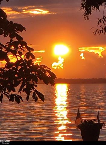 Builiding view thirty seven for 8014 Anchor Bay, Algonac, MI. 48001