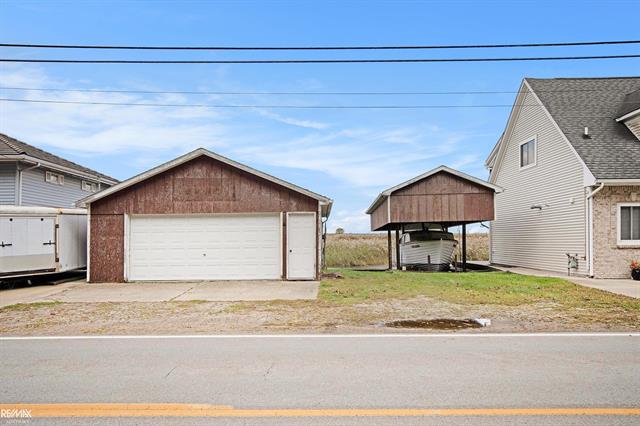 Builiding view two for 8014 Anchor Bay, Algonac, MI. 48001