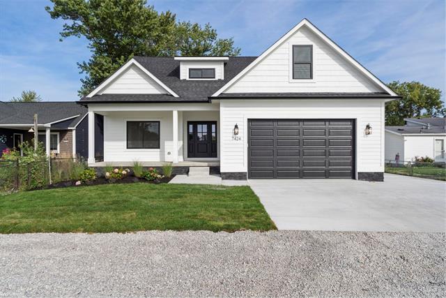 front view for 7424 Dyke Rd, Algonac, Mi. 48001