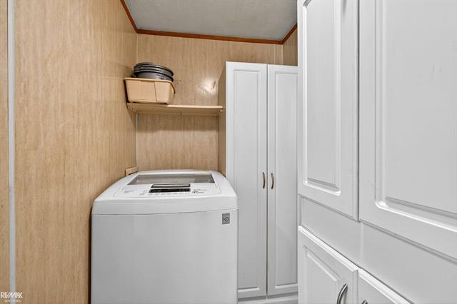 Builiding view nineteen for 711 Smith, Algonac, MI. 48001