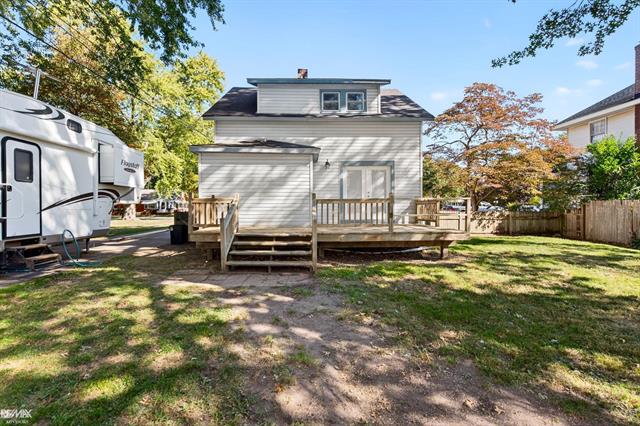 Builiding view twenty one for 711 Smith, Algonac, MI. 48001