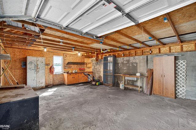 Builiding view twenty two for 711 Smith, Algonac, MI. 48001