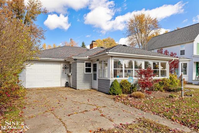 front view for 470 Little St, Marine City, Mi. 48039