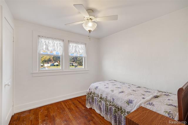 Builiding view forty four for 9669 Dixie Hwy, Fair Haven, MI. 48023