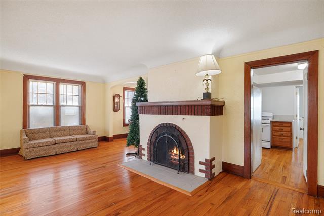 Builiding view six for 9669 Dixie Hwy, Fair Haven, MI. 48023