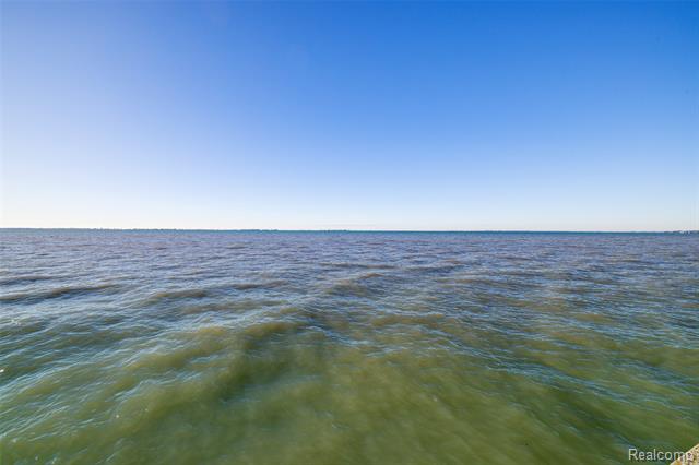 Builiding view sixty four for 9669 Dixie Hwy, Fair Haven, MI. 48023