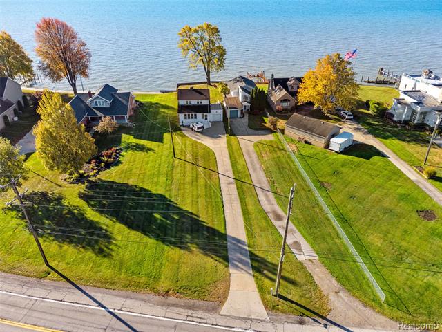 Builiding view sixty seven for 9669 Dixie Hwy, Fair Haven, MI. 48023