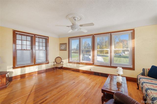 Builiding view ten for 9669 Dixie Hwy, Fair Haven, MI. 48023