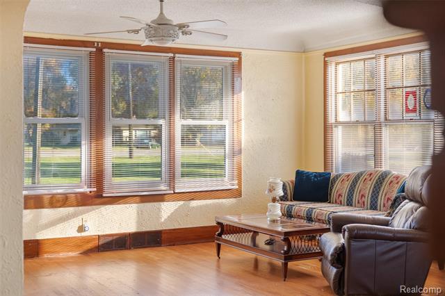 Builiding view twelve for 9669 Dixie Hwy, Fair Haven, MI. 48023