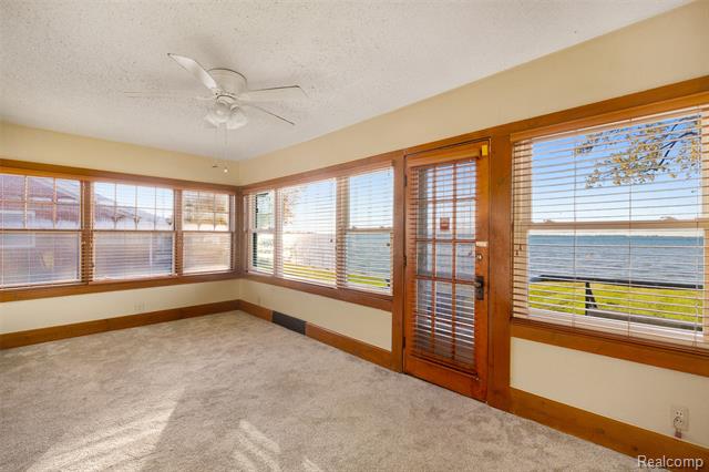 Builiding view twenty for 9669 Dixie Hwy, Fair Haven, MI. 48023