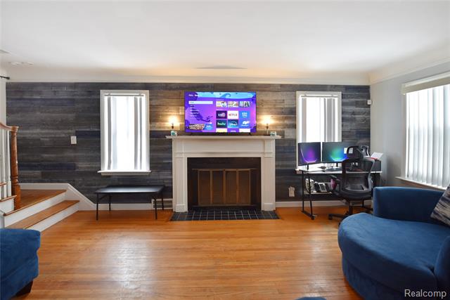 Builiding view three for 17228 Dorset, Southfield, MI. 48075