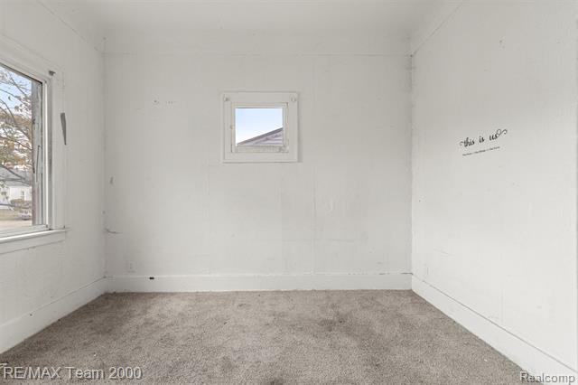 Builiding view nine for 334 E Milton, Hazel Park, MI. 48030