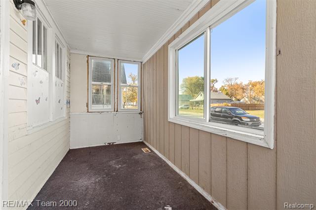 Builiding view twenty eight for 334 E Milton, Hazel Park, MI. 48030