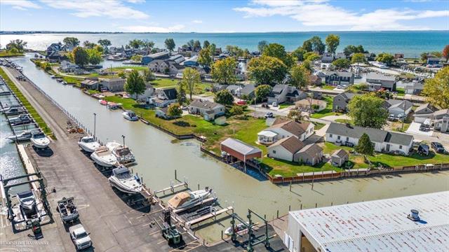 Builiding view forty eight for 7811 Alexandria, Fair Haven, MI. 48023