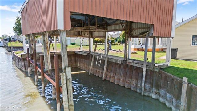 Builiding view forty three for 7811 Alexandria, Fair Haven, MI. 48023