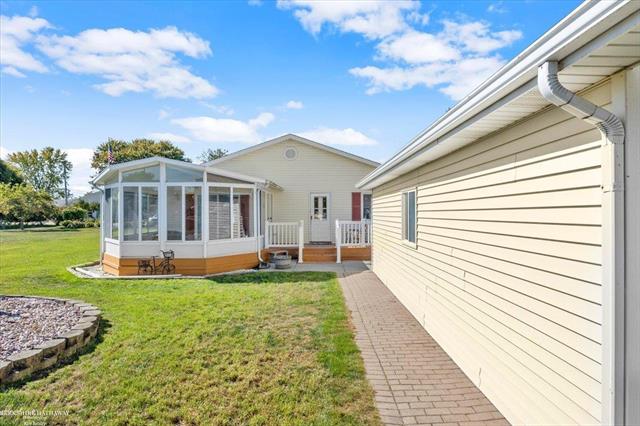 Builiding view thirty seven for 7811 Alexandria, Fair Haven, MI. 48023